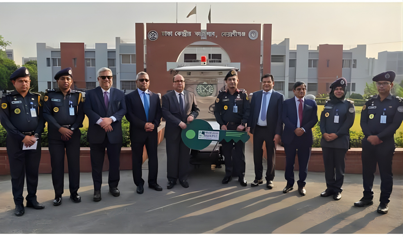 মধুমতি ব্যাংক কেন্দ্রীয় কারাগারে ইলেকট্রিক কার প্রদান করলো
